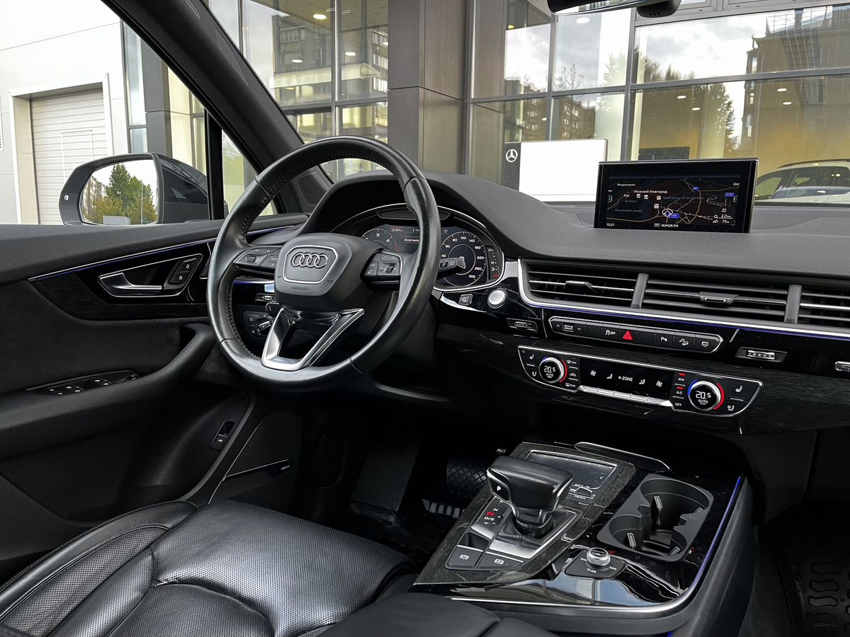 Audi Q7