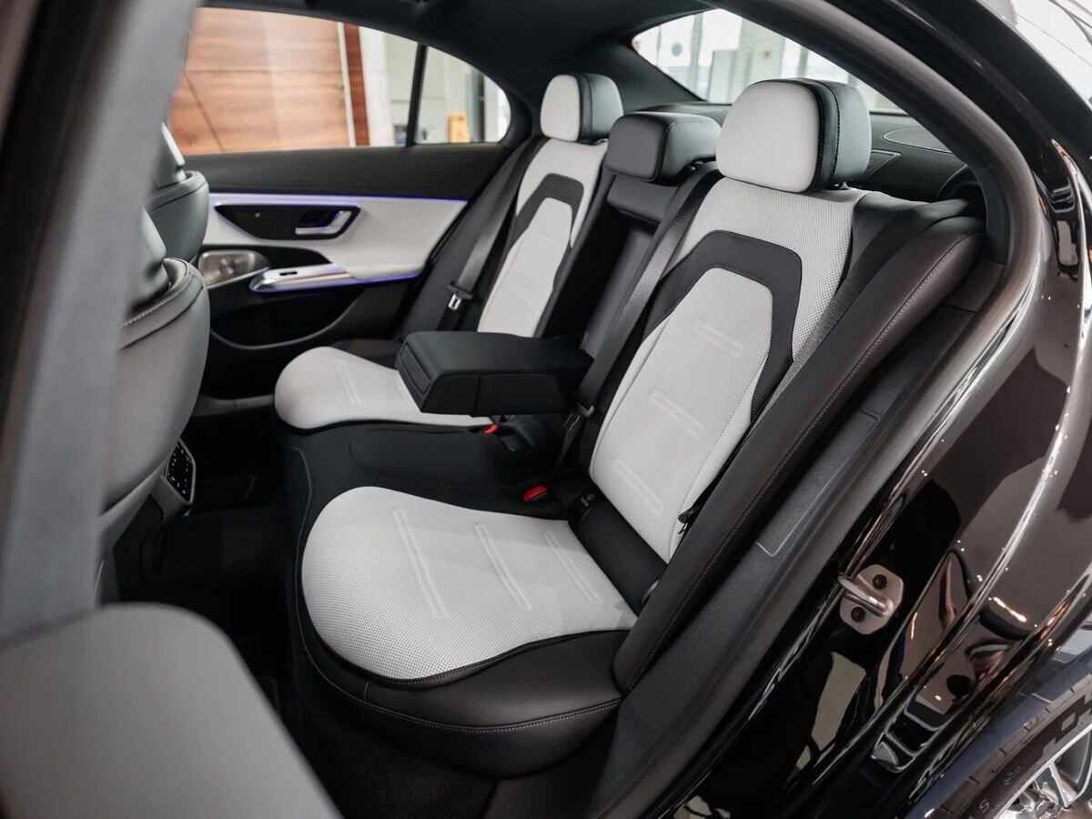 Mercedes-Benz E-Класс AMG VI (W214) 53 AMG 3.0hyb AT (585 л.с.) 4WD