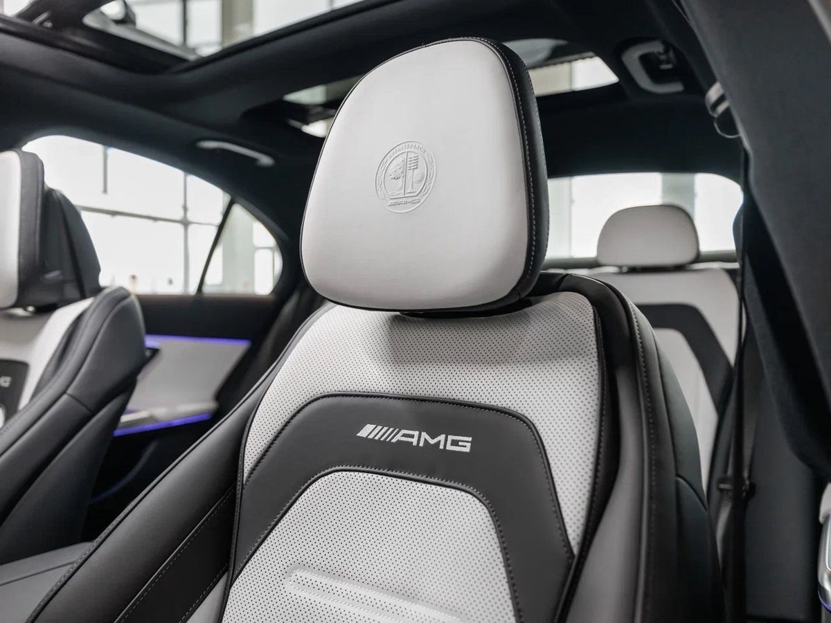 Mercedes-Benz E-Класс AMG VI (W214) 53 AMG 3.0hyb AT (585 л.с.) 4WD