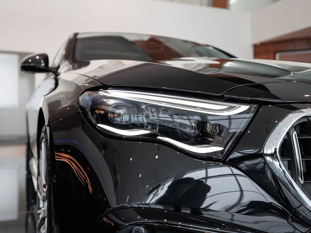 Mercedes-Benz E-Класс AMG VI (W214) 53 AMG 3.0hyb AT (585 л.с.) 4WD