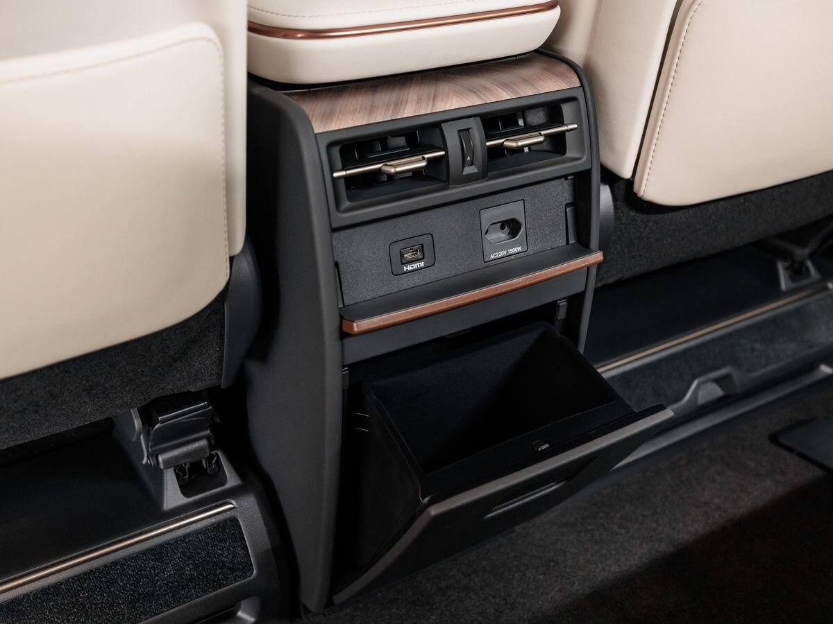 Lexus LM II 350h 2.5hyb CVT (250 л.с.) 4WD