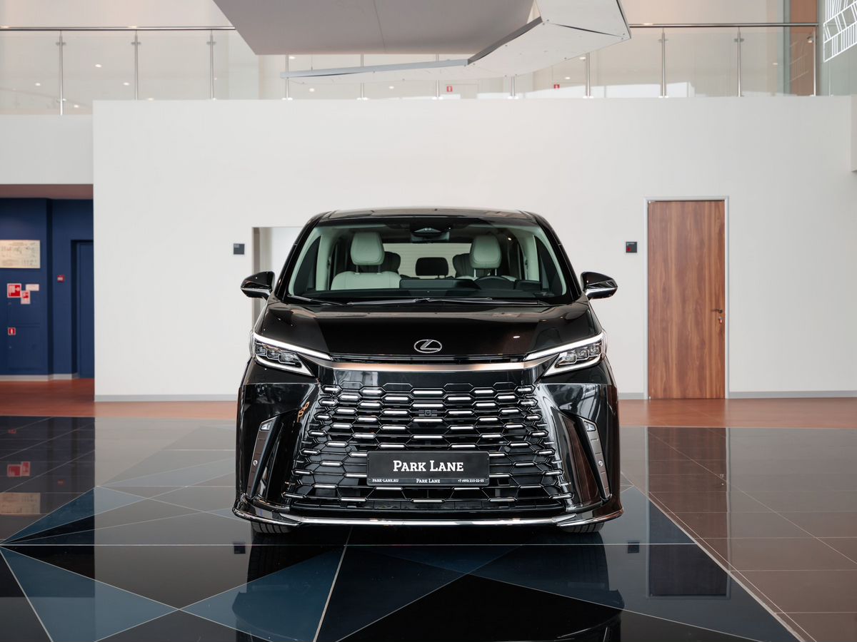 Lexus LM II 350h 2.5hyb CVT (250 л.с.) 4WD