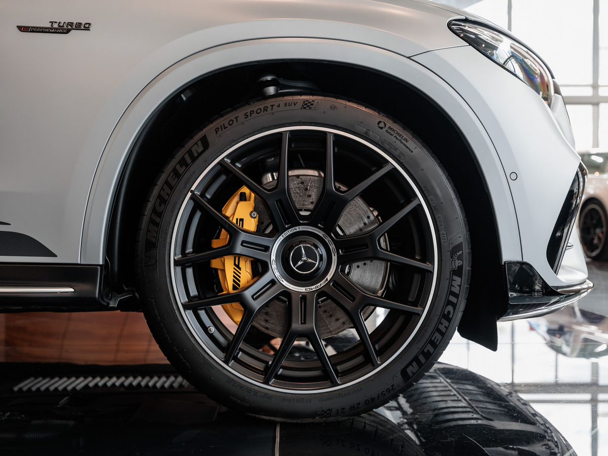 Mercedes-Benz GLC Coupe AMG II (C254) 63 AMG S E Performance 2.0hyb AT (680 л.с.) 4WD