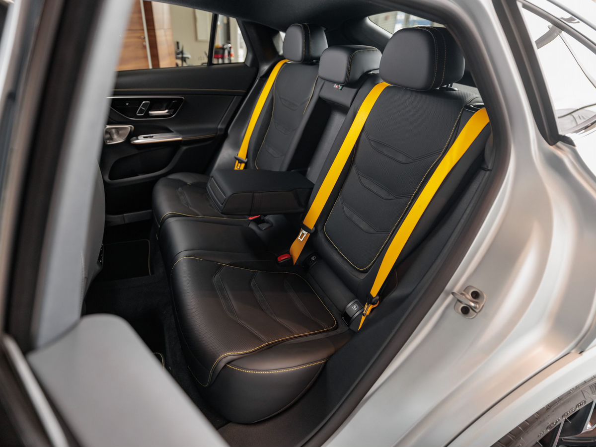 Mercedes-Benz GLC Coupe AMG II (C254) 63 AMG S E Performance 2.0hyb AT (680 л.с.) 4WD