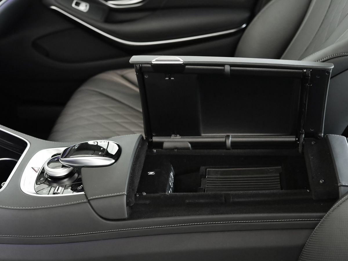 Mercedes-Benz S-Класс VI (W222, C217) Рестайлинг 600 Long Guard 6.0 AT (530 л.с.)