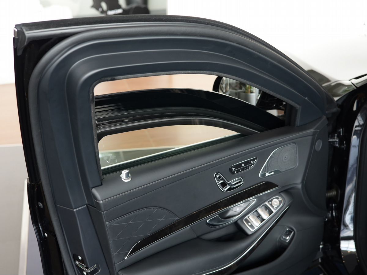 Mercedes-Benz S-Класс VI (W222, C217) Рестайлинг 600 Long Guard 6.0 AT (530 л.с.)