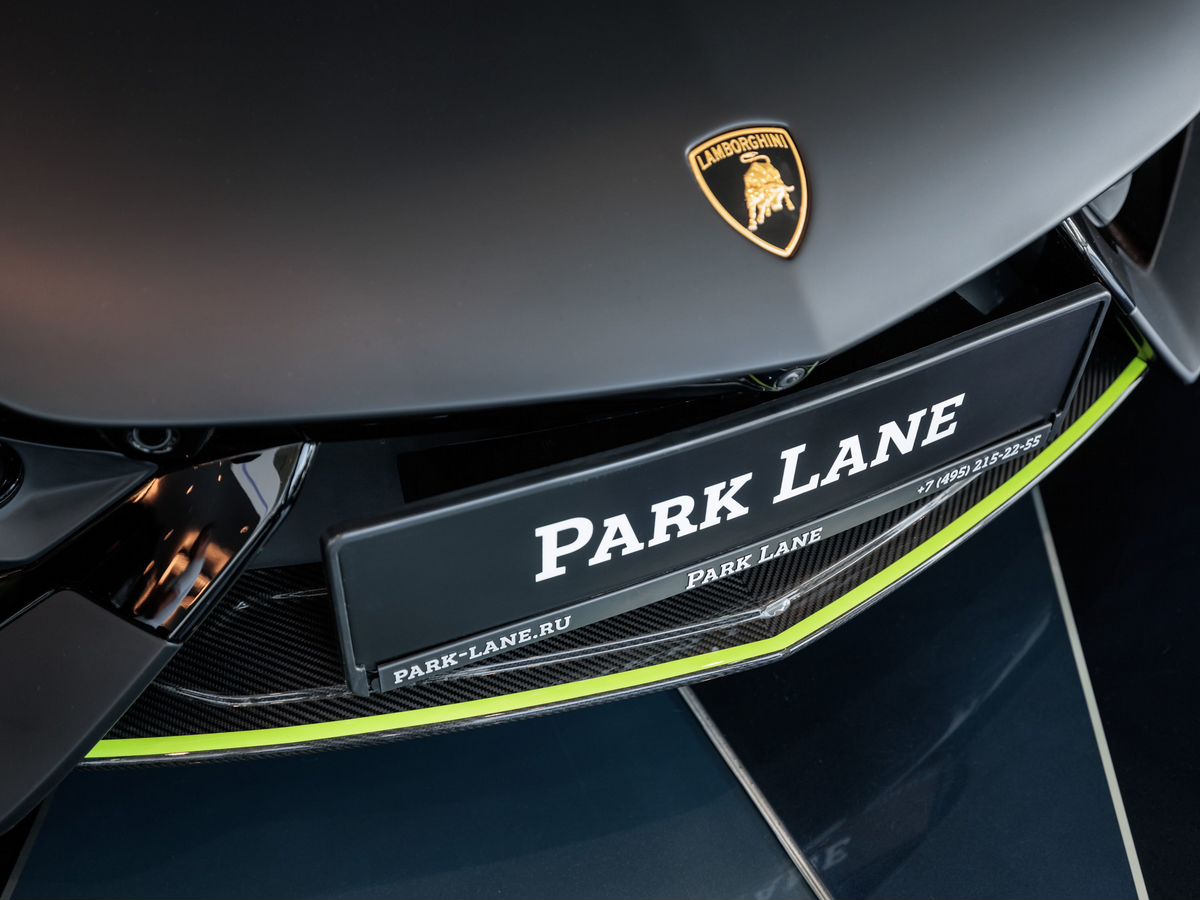 Lamborghini Revuelto 6.5hyb AMT (1015 л.с.) 4WD