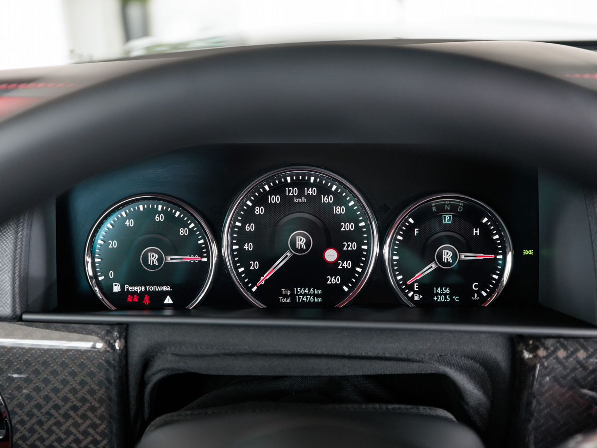 Rolls-Royce Cullinan I Black Badge 6.8 AT (600 л.с.) 4WD