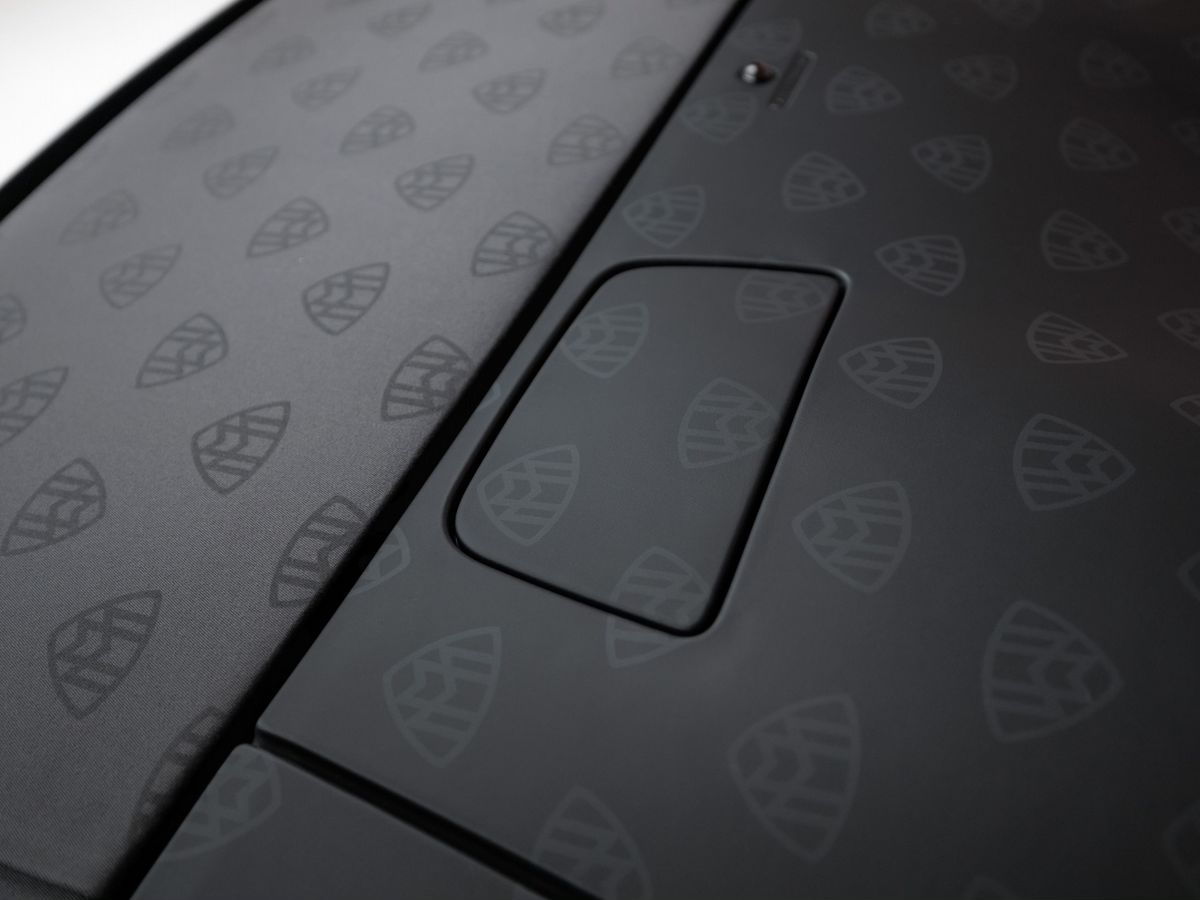 Mercedes-Benz Maybach SL 4.0 AT (585 л.с.) 4WD