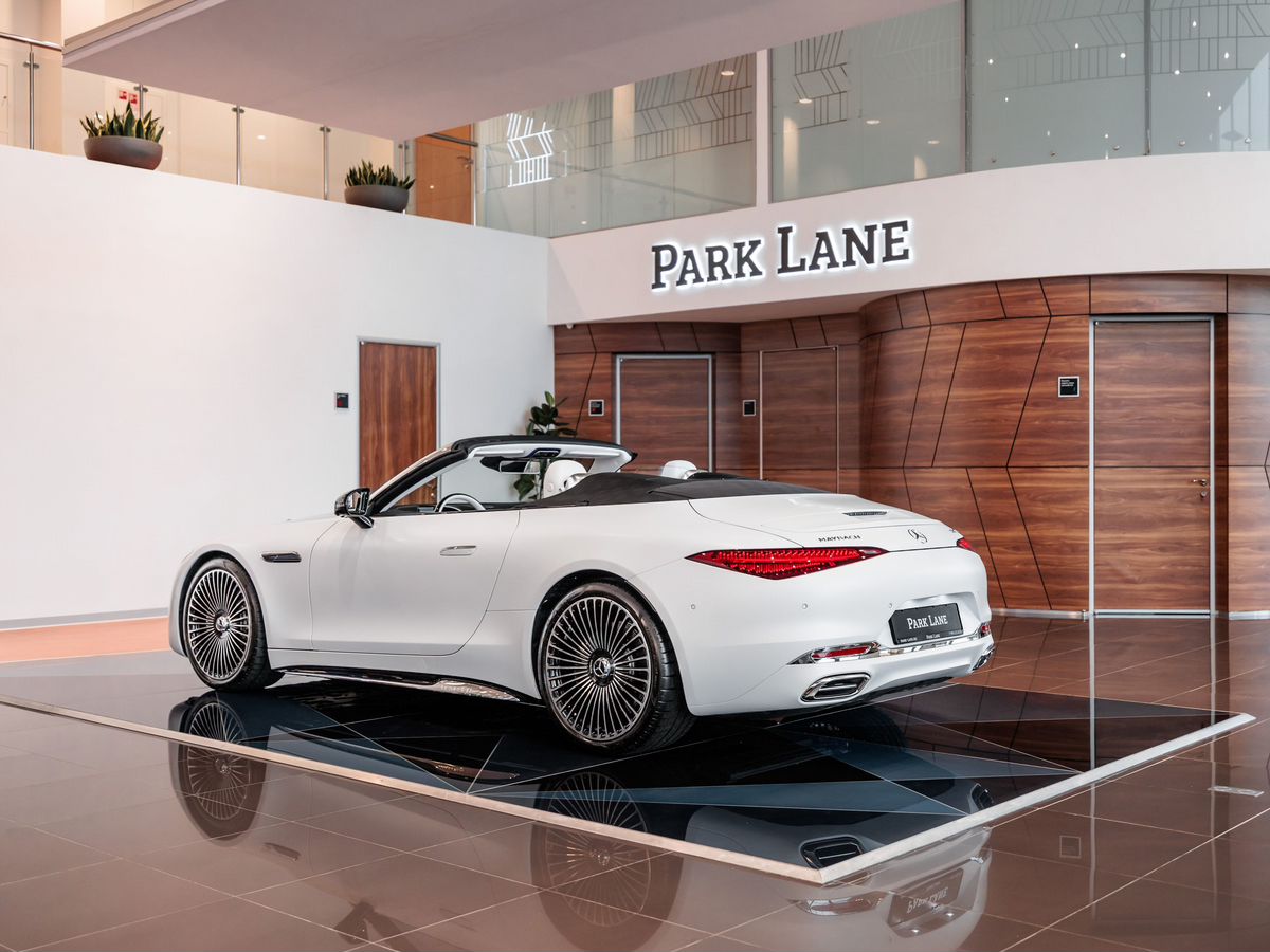 Mercedes-Benz Maybach SL 4.0 AT (585 л.с.) 4WD