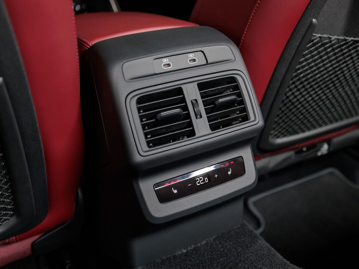 Audi SQ5 Sportback II 3.0 AMT (367 л.с.) 4WD