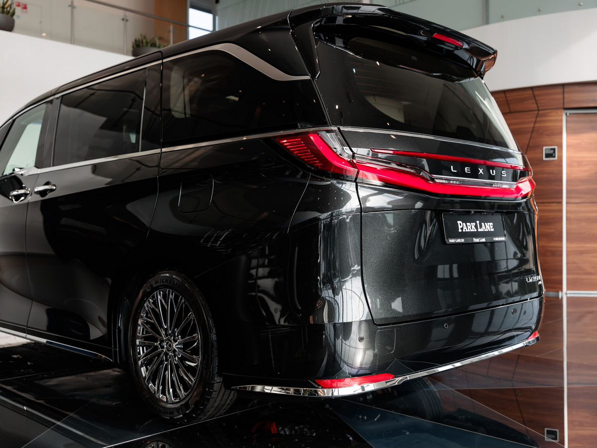 Lexus LM II 350h 2.5hyb CVT (250 л.с.) 4WD