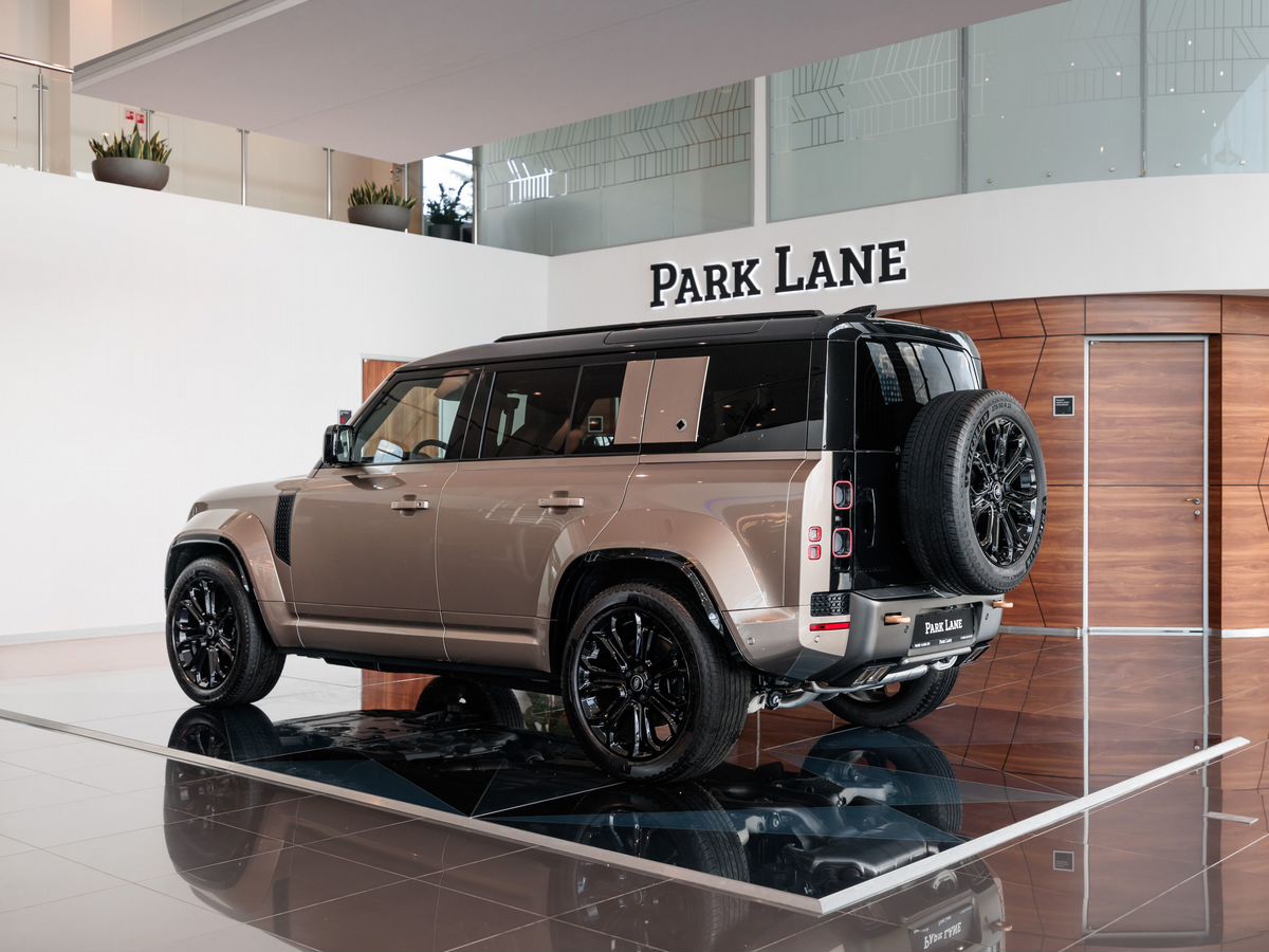 Land Rover Defender II Octa 4.4 AT (635 л.с.) 4WD