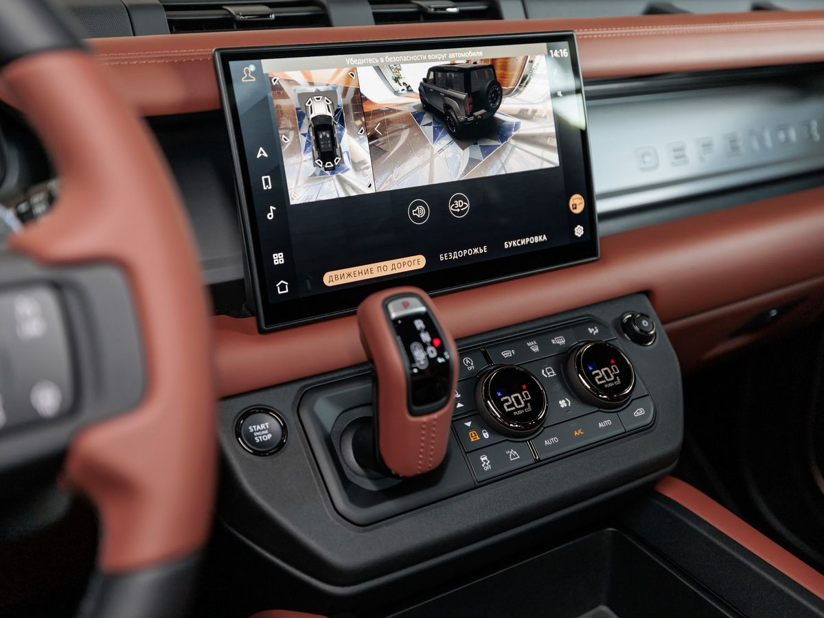 Land Rover Defender II Octa 4.4 AT (635 л.с.) 4WD