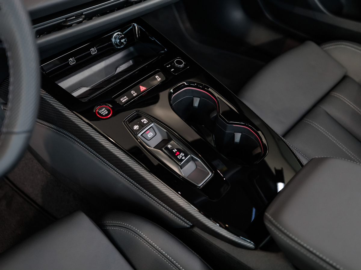 Audi A5 III (B10) 2.0 AMT (204 л.с.) 4WD