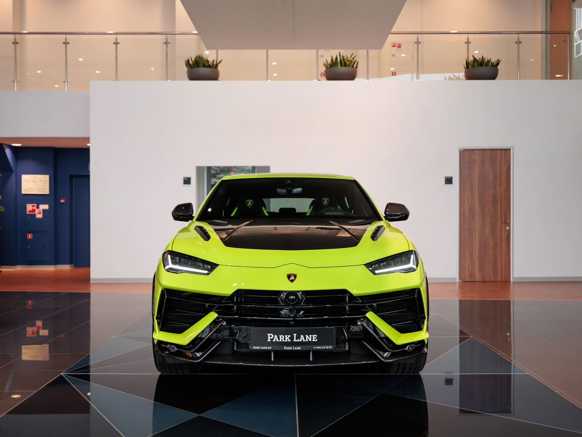 Lamborghini Urus I Рестайлинг Performante 4.0 AT (666 л.с.) 4WD