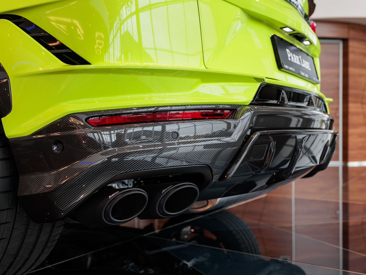 Lamborghini Urus I Рестайлинг Performante 4.0 AT (666 л.с.) 4WD