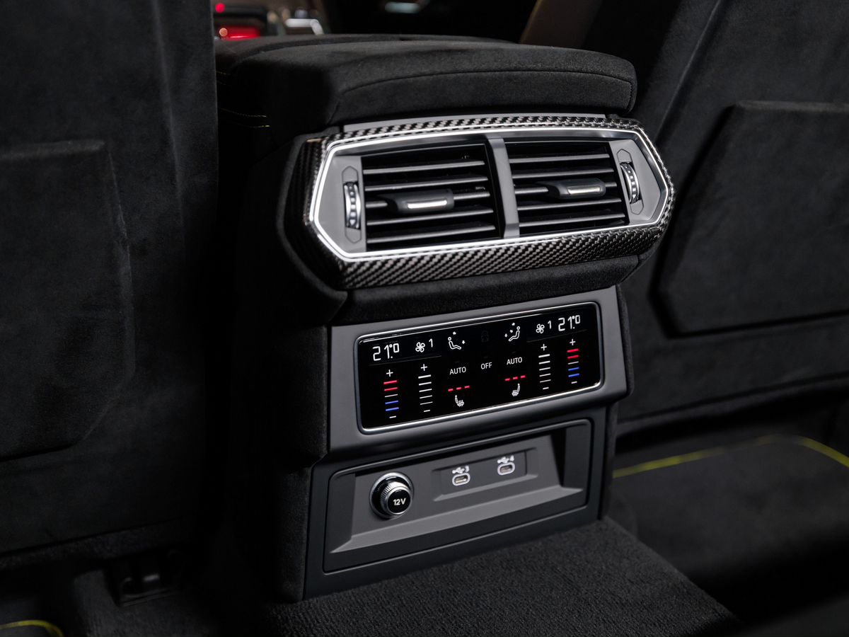 Lamborghini Urus I Рестайлинг Performante 4.0 AT (666 л.с.) 4WD