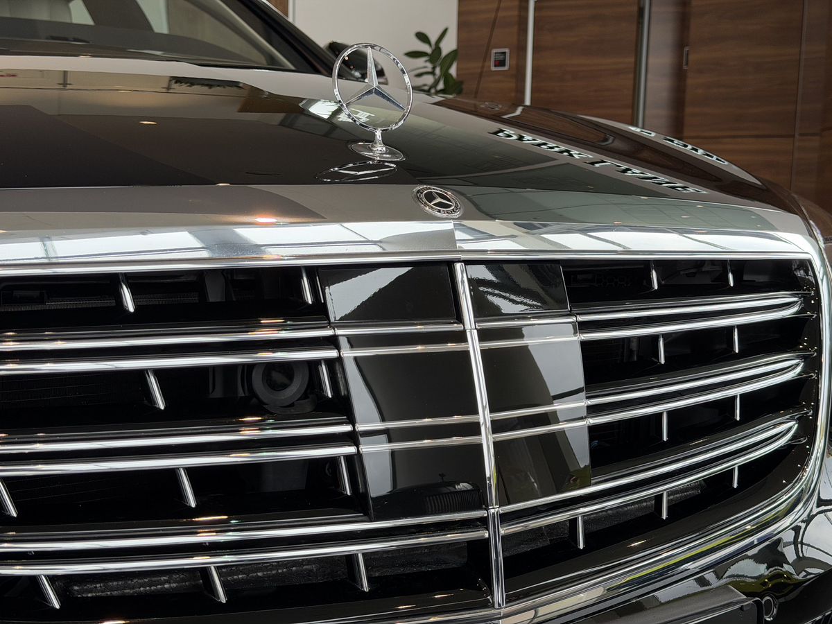 Mercedes-Benz S-Класс VI (W222, C217) Рестайлинг 600 Long Guard 6.0 AT (530 л.с.)