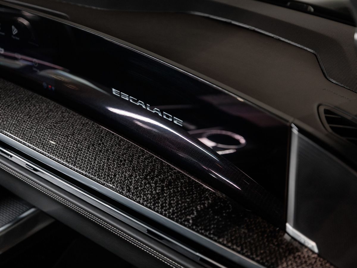 Cadillac Escalade-V I Рестайлинг 6.2 AT (682 л.с.) 4WD