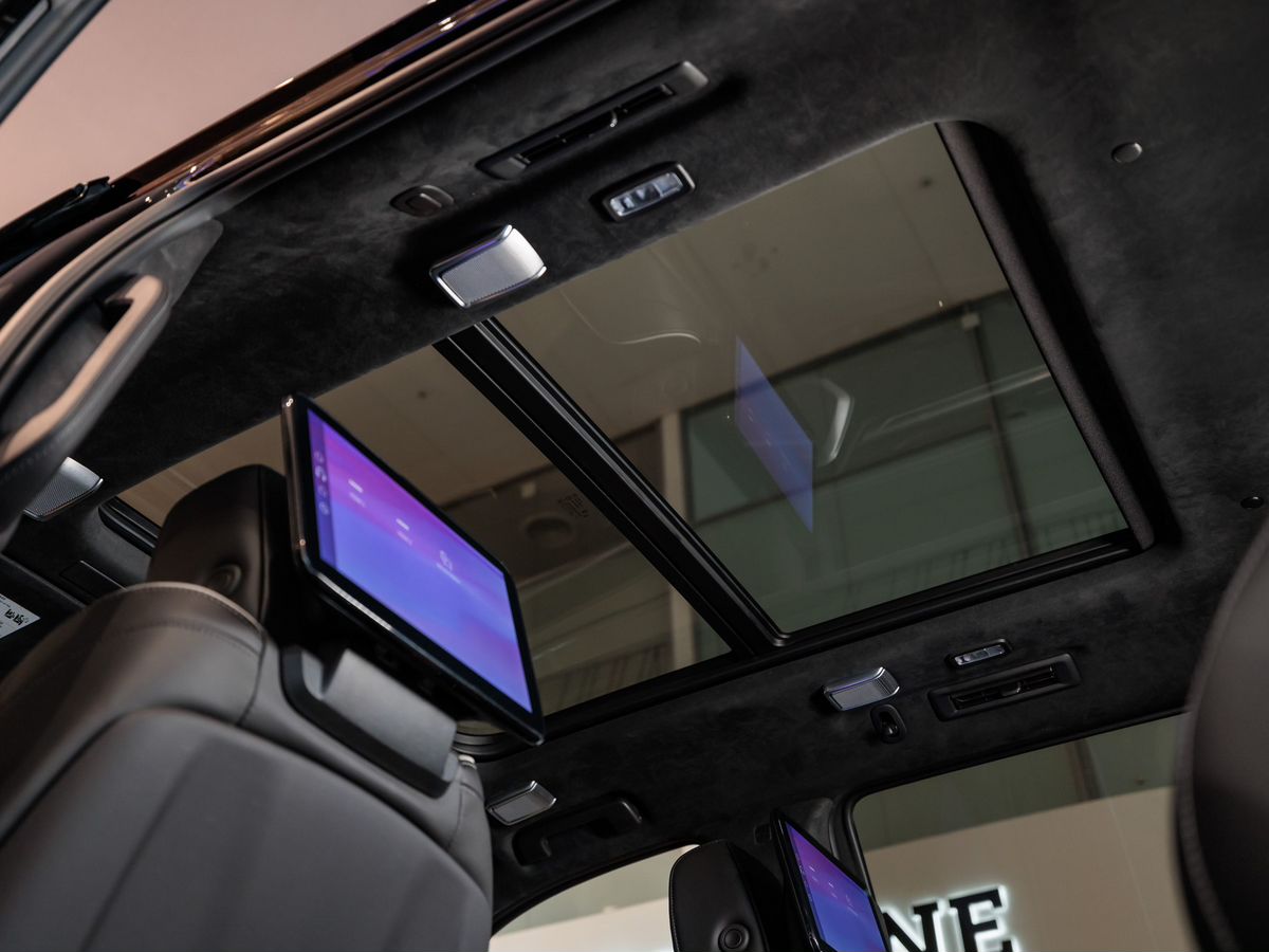 Cadillac Escalade V Рестайлинг 6.2 AT (420 л.с.) 4WD