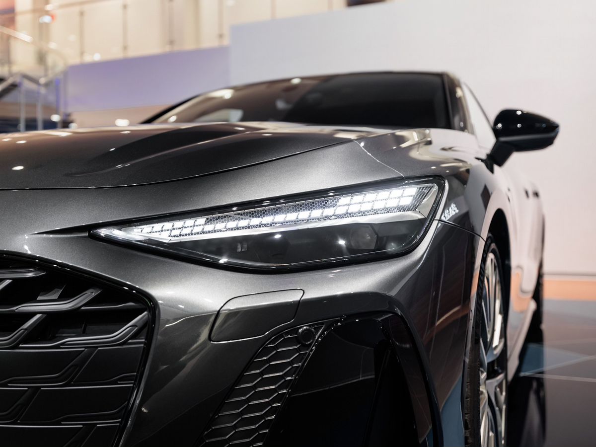 Audi A6 VI (C9) 3.0 AMT (367 л.с.) 4WD