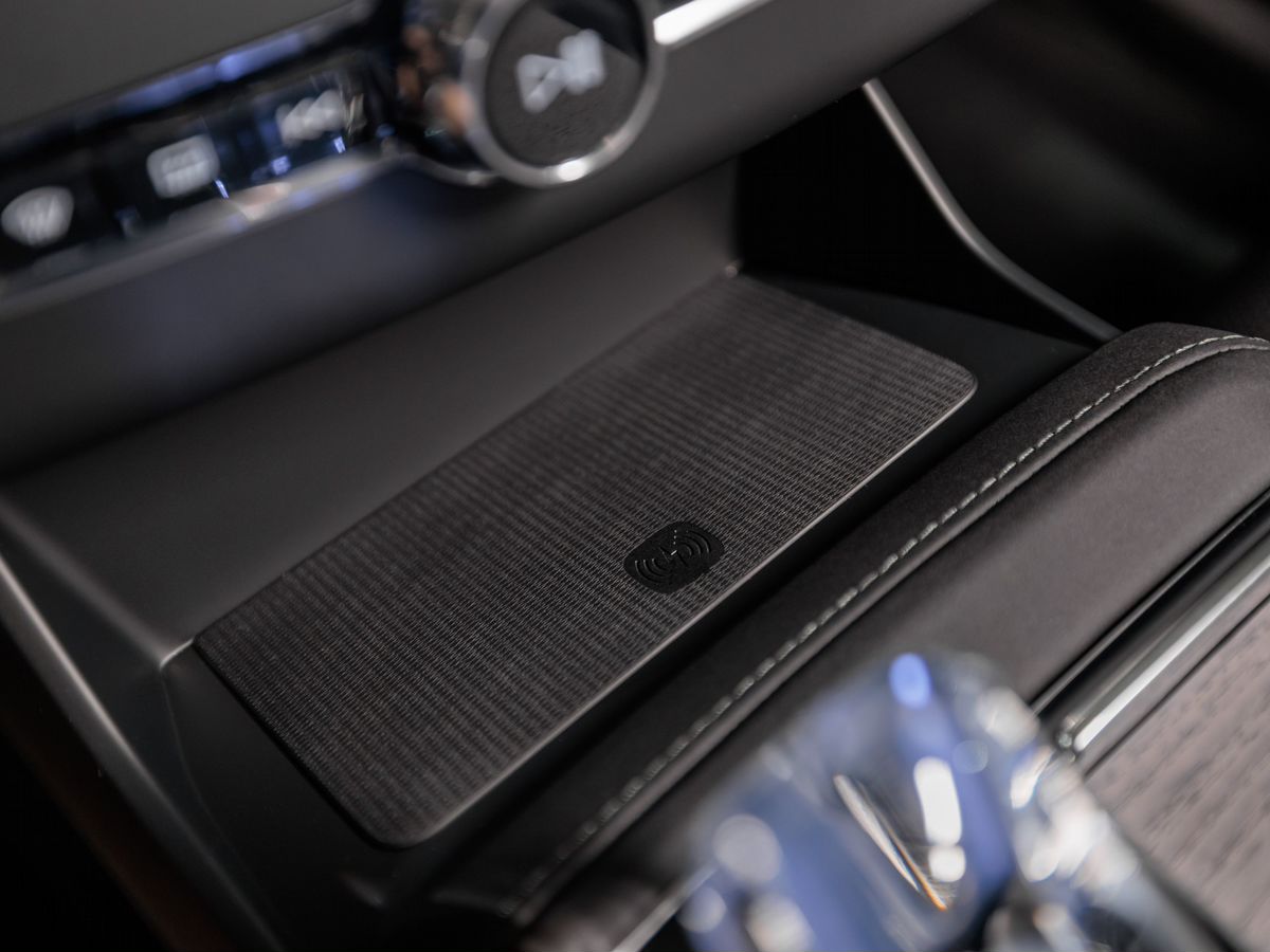 Volvo XC90 II Рестайлинг 2 T8 2.0hyb AT (455 л.с.) 4WD