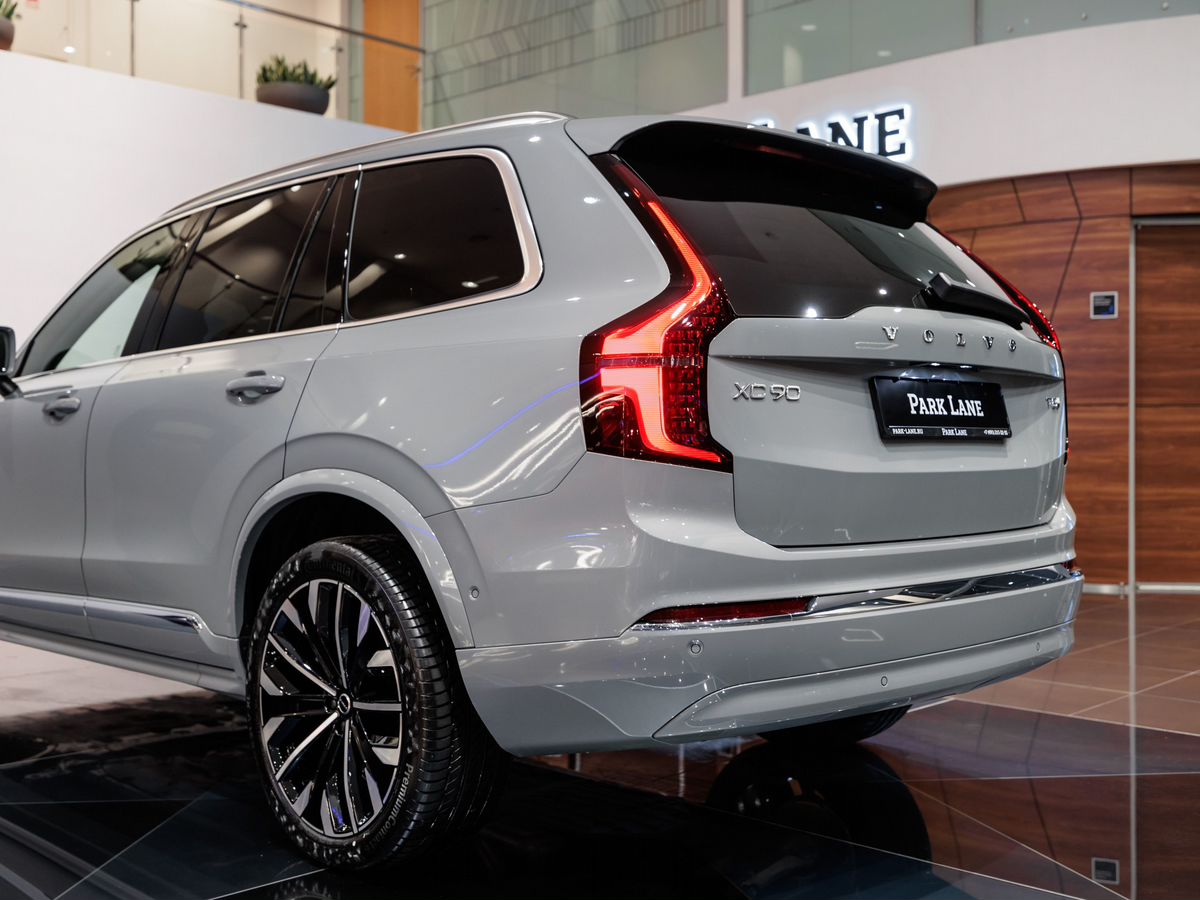 Volvo XC90 II Рестайлинг 2 T8 2.0hyb AT (455 л.с.) 4WD
