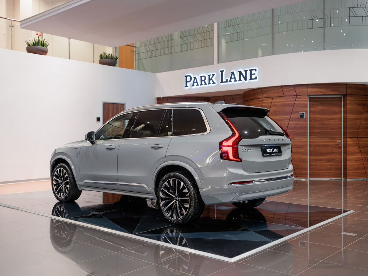 Volvo XC90 II Рестайлинг 2 T8 2.0hyb AT (455 л.с.) 4WD