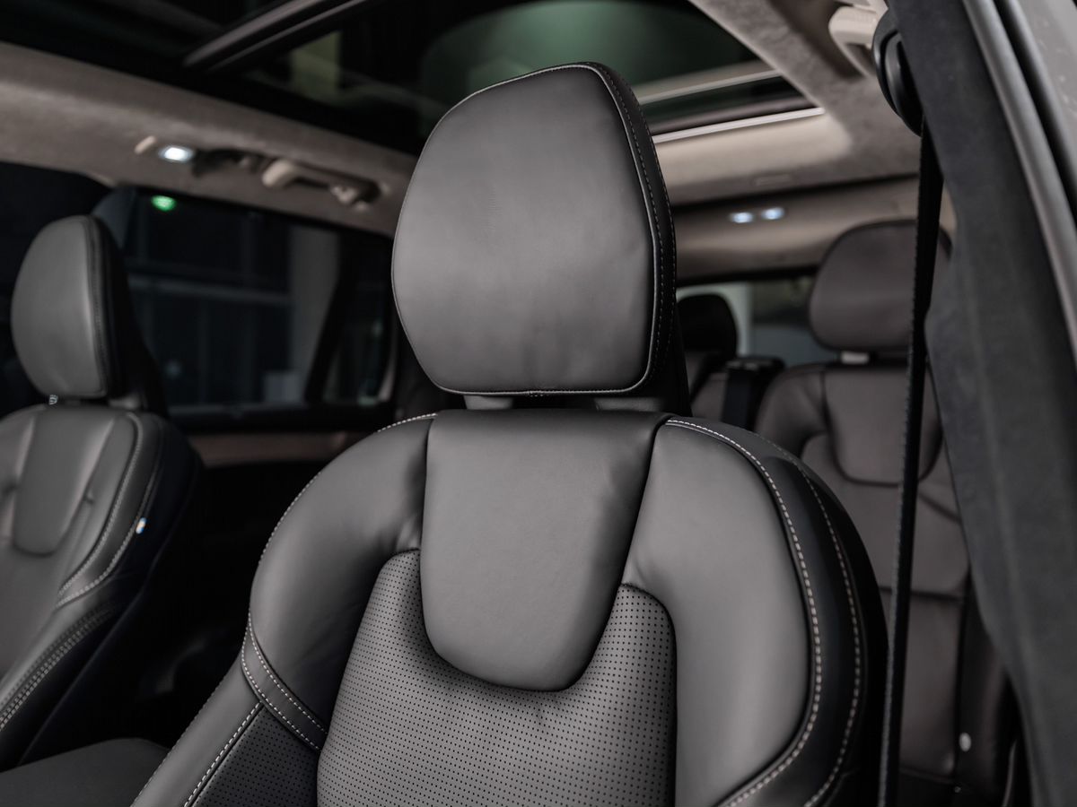 Volvo XC90 II Рестайлинг 2 T8 2.0hyb AT (455 л.с.) 4WD