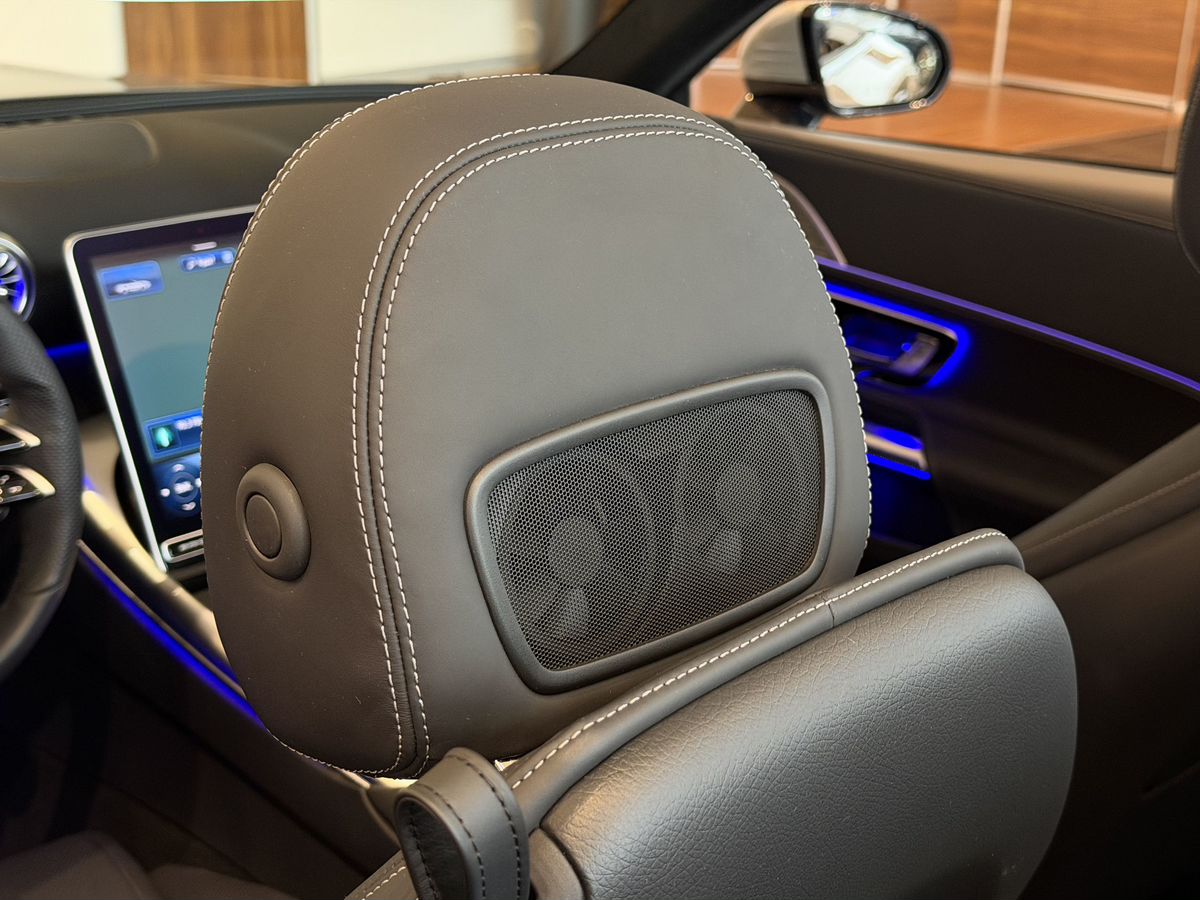 Mercedes-Benz SL-Класс AMG IV (R232) 55 AMG 4.0 AT (476 л.с.) 4WD