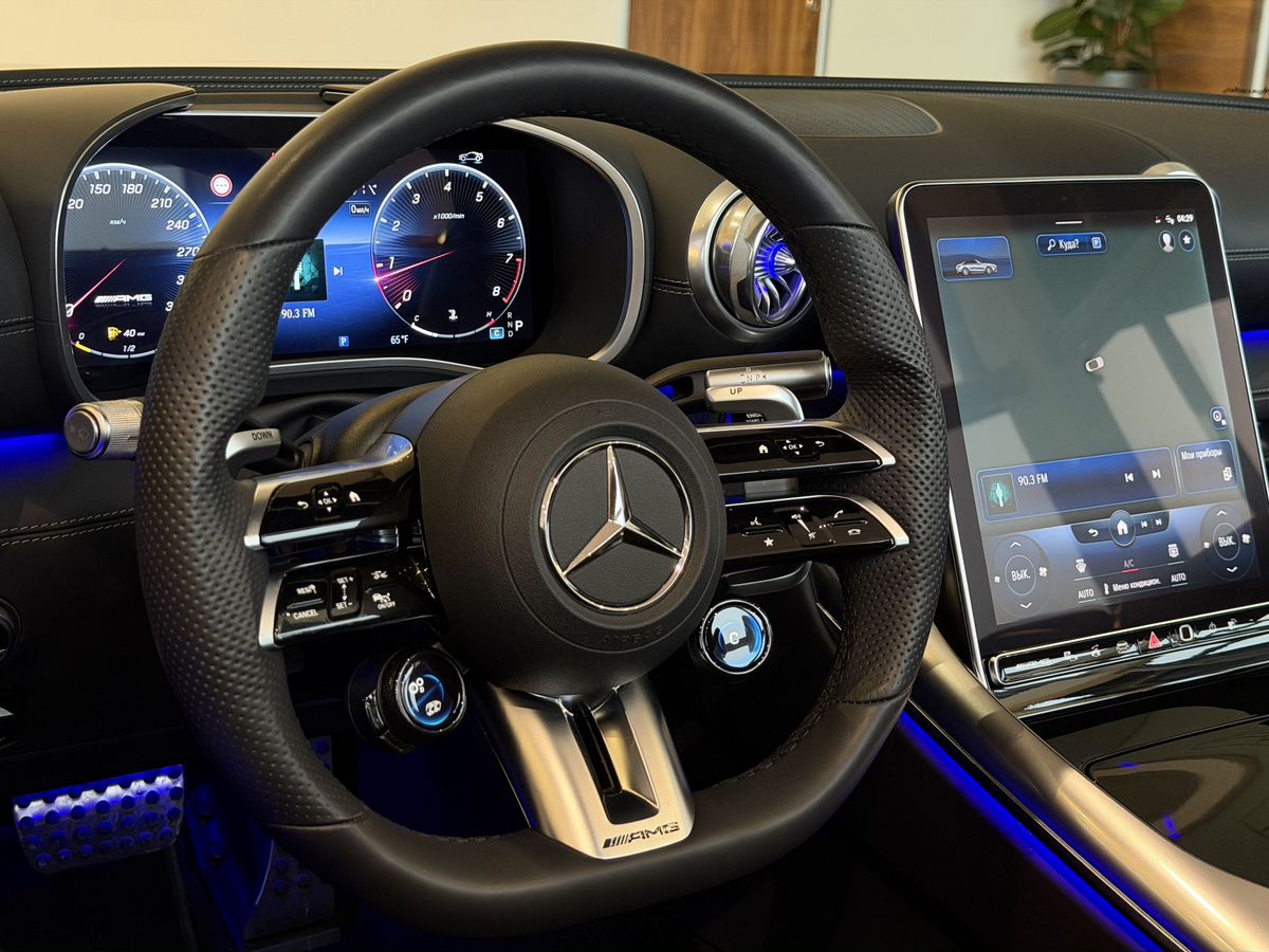 Mercedes-Benz SL-Класс AMG IV (R232) 55 AMG 4.0 AT (476 л.с.) 4WD