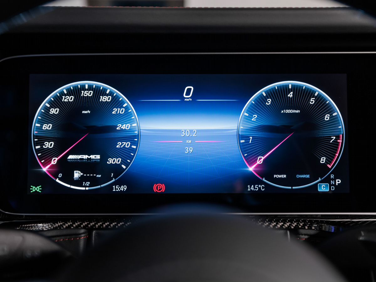 Mercedes-Benz G-Класс AMG II (W465) Рестайлинг 63 AMG 4.0 AT (585 л.с.) 4WD