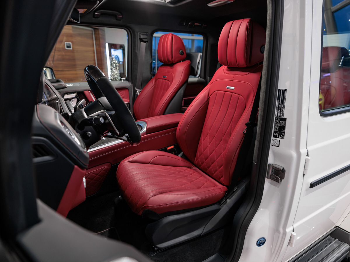 Mercedes-Benz G-Класс AMG II (W465) Рестайлинг 63 AMG 4.0 AT (585 л.с.) 4WD