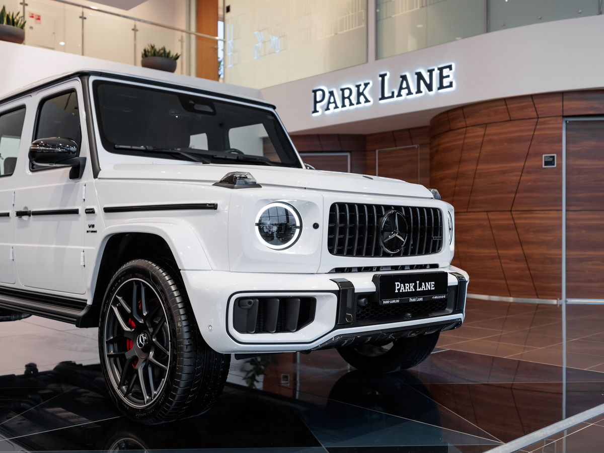Mercedes-Benz G-Класс AMG II (W465) Рестайлинг 63 AMG 4.0 AT (585 л.с.) 4WD