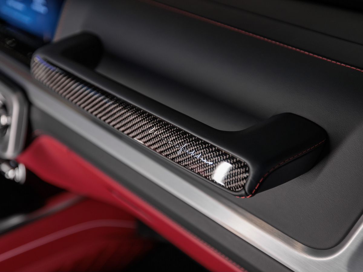 Mercedes-Benz G-Класс AMG II (W465) Рестайлинг 63 AMG 4.0 AT (585 л.с.) 4WD