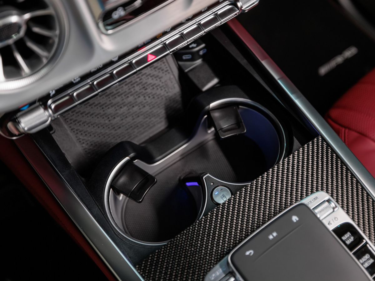 Mercedes-Benz G-Класс AMG II (W465) Рестайлинг 63 AMG 4.0 AT (585 л.с.) 4WD