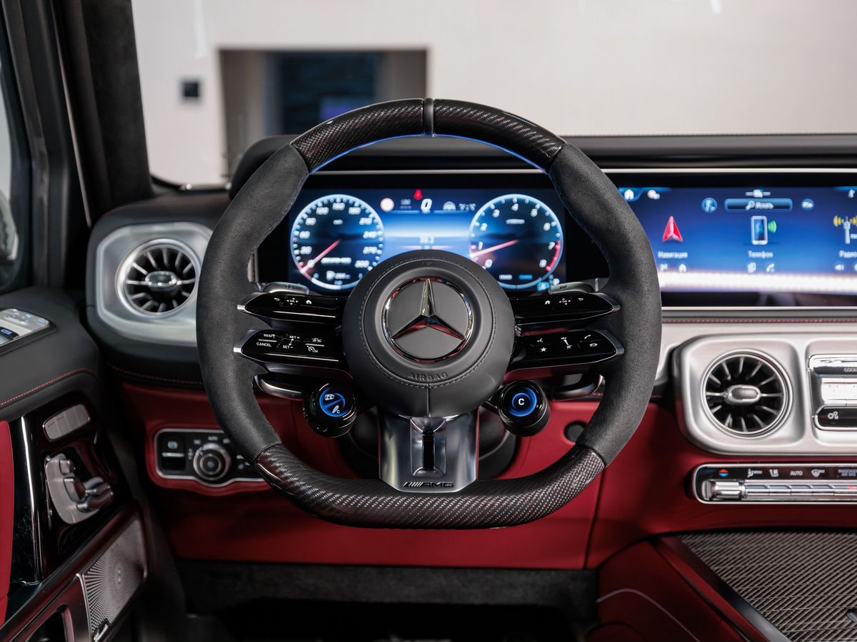 Mercedes-Benz G-Класс AMG II (W465) Рестайлинг 63 AMG 4.0 AT (585 л.с.) 4WD