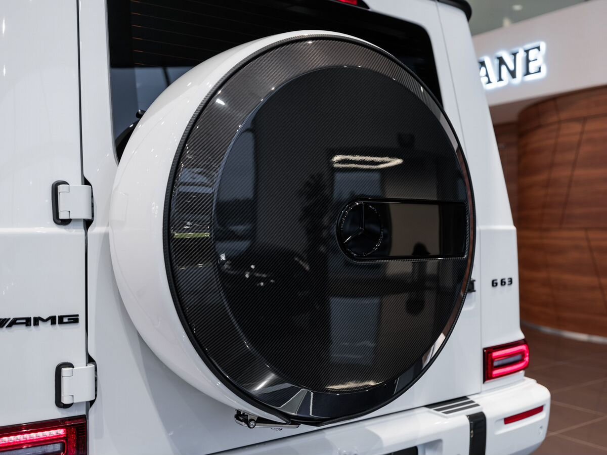 Mercedes-Benz G-Класс AMG II (W465) Рестайлинг 63 AMG 4.0 AT (585 л.с.) 4WD