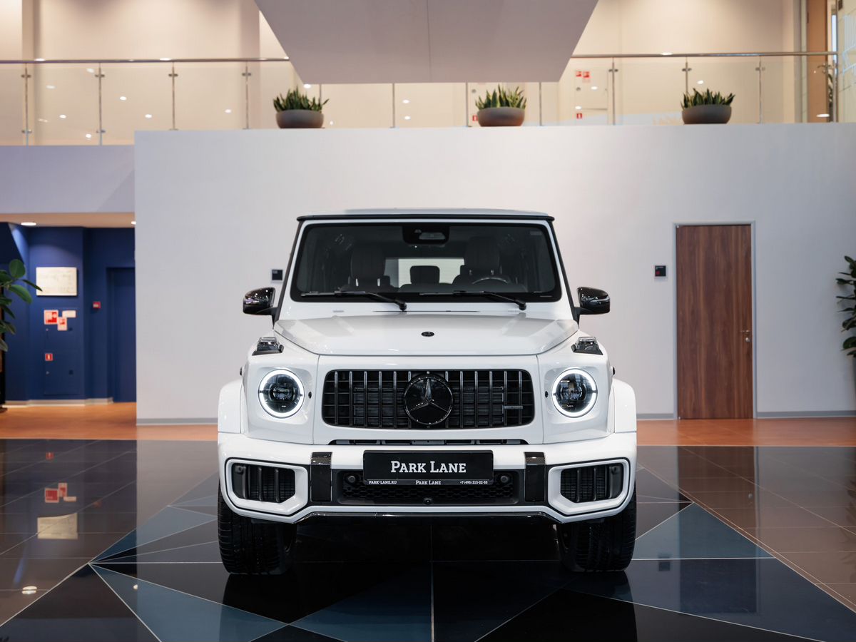 Mercedes-Benz G-Класс AMG II (W465) Рестайлинг 63 AMG 4.0 AT (585 л.с.) 4WD