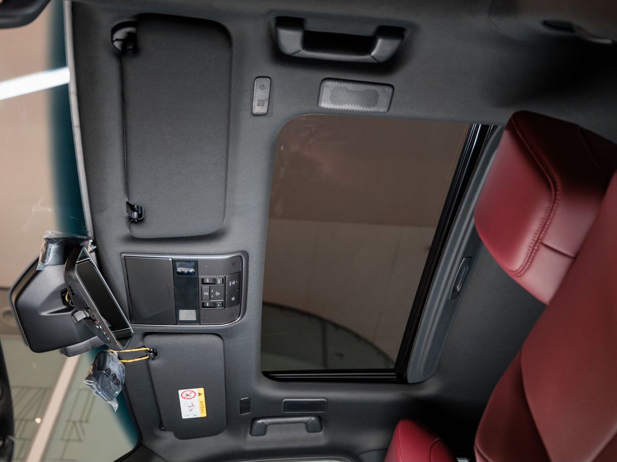 Lexus LX IV 700h 3.4hyb AT (457 л.с.) 4WD