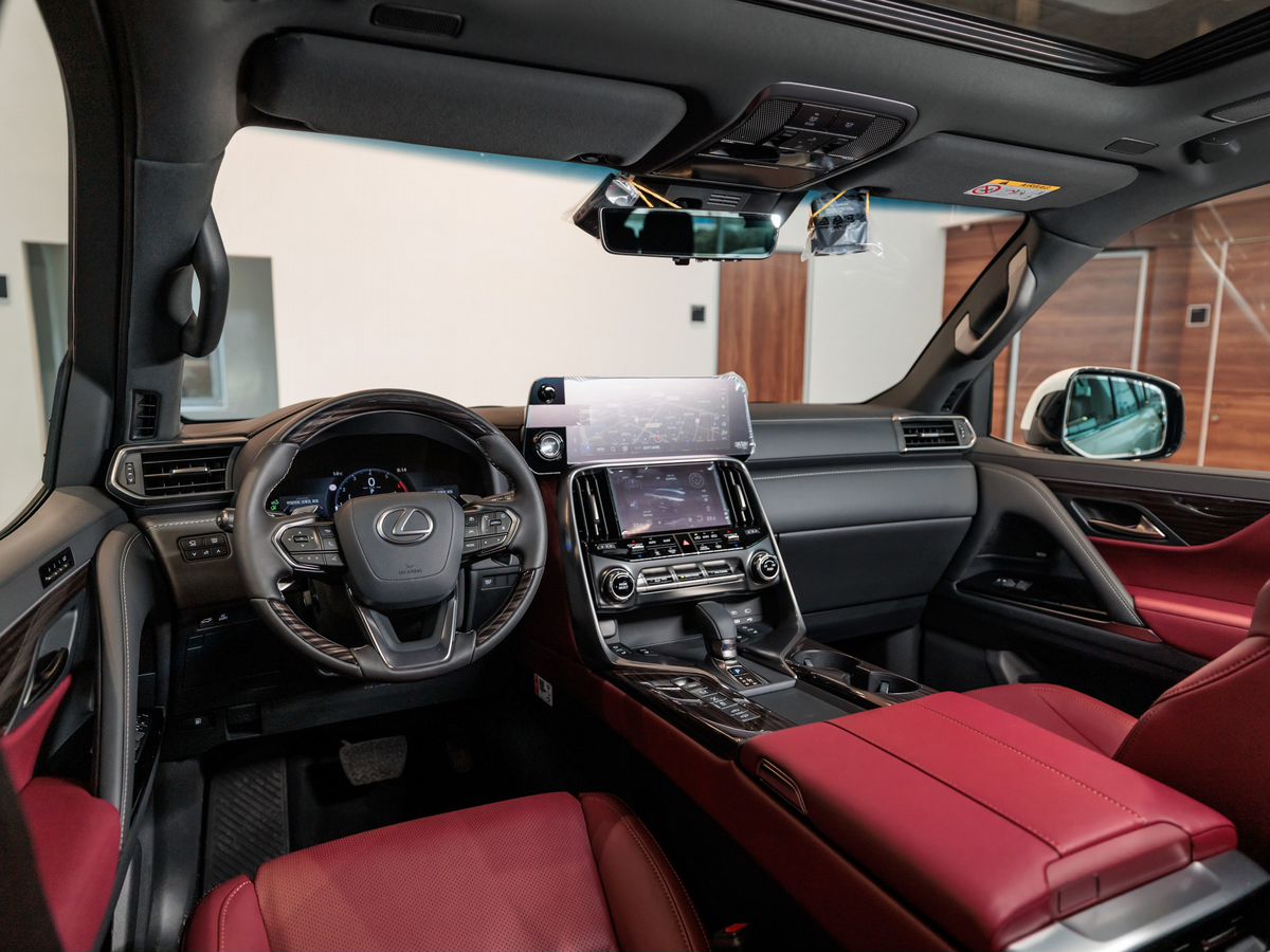 Lexus LX IV 700h 3.4hyb AT (457 л.с.) 4WD