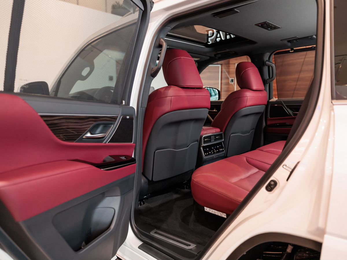 Lexus LX IV 700h 3.4hyb AT (457 л.с.) 4WD