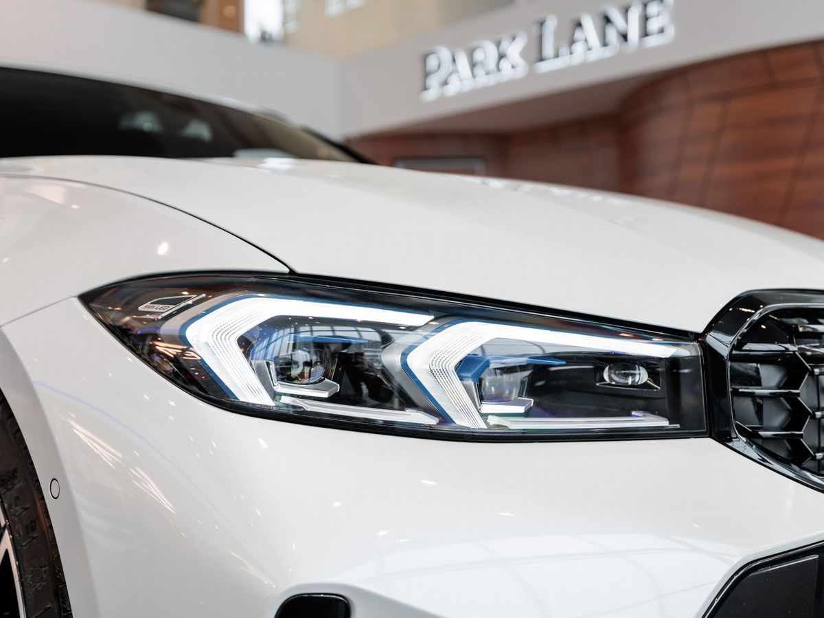 BMW 3 серии VII (G2x) Рестайлинг 320d xDrive 2.0d AT (190 л.с.) 4WD