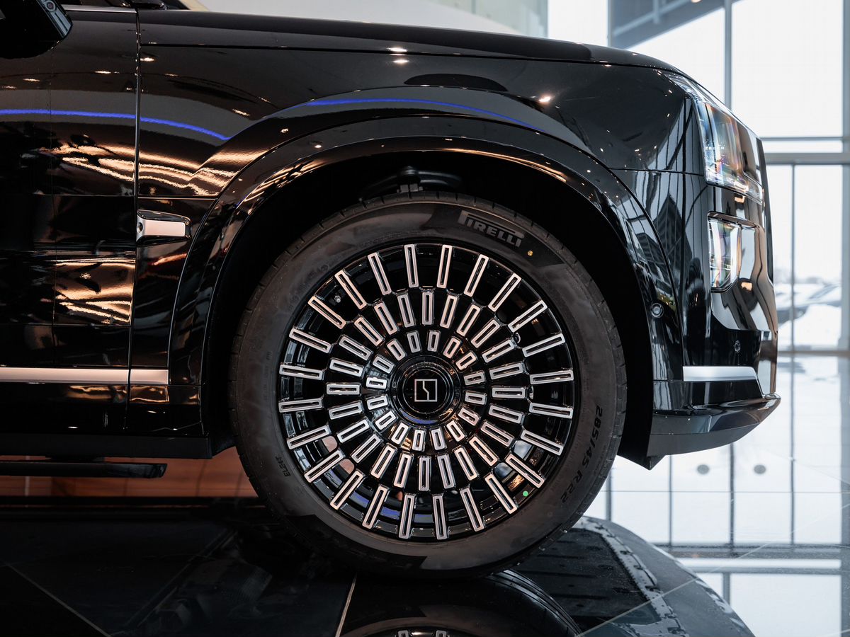 Zeekr 9X 55 kWh 2.0hyb AT (898 л.с.) 4WD