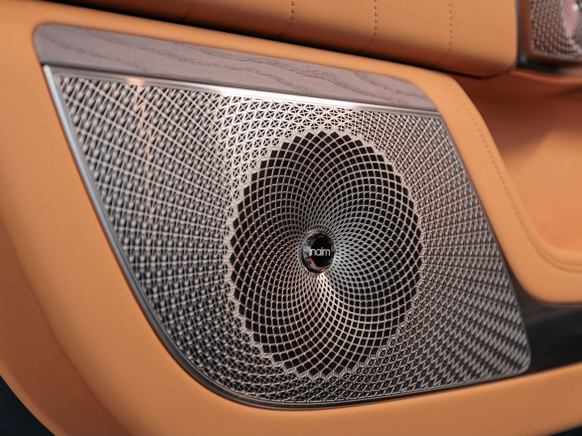 Zeekr 9X 55 kWh 2.0hyb AT (898 л.с.) 4WD