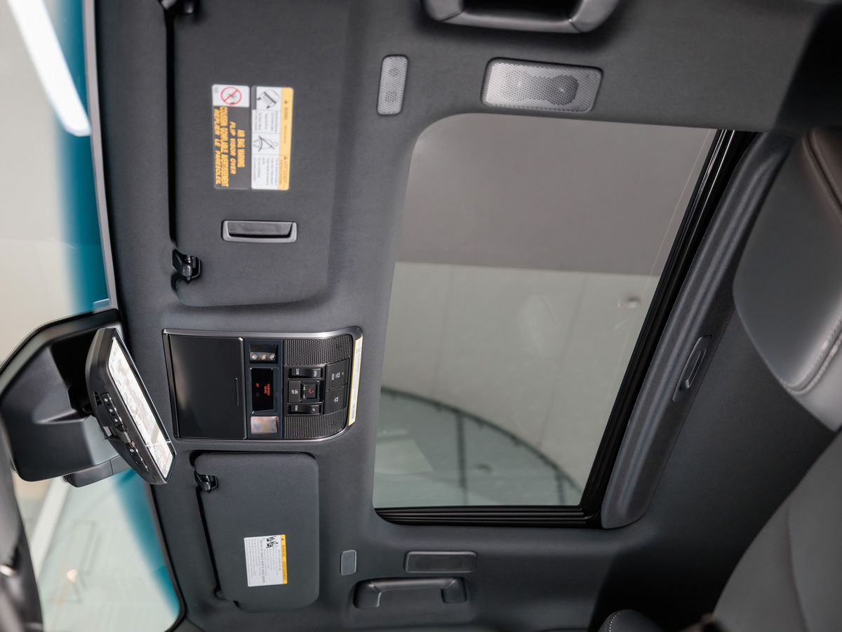 Lexus LX IV 700h 3.4hyb AT (457 л.с.) 4WD