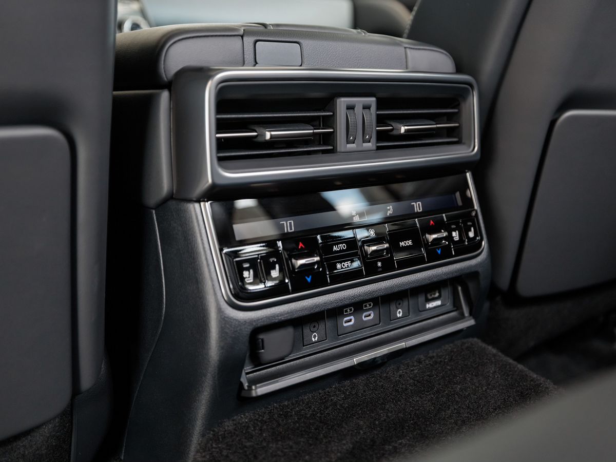 Lexus LX IV 700h 3.4hyb AT (457 л.с.) 4WD