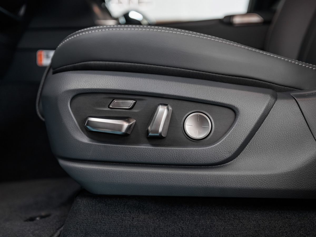 Lexus LX IV 700h 3.4hyb AT (457 л.с.) 4WD