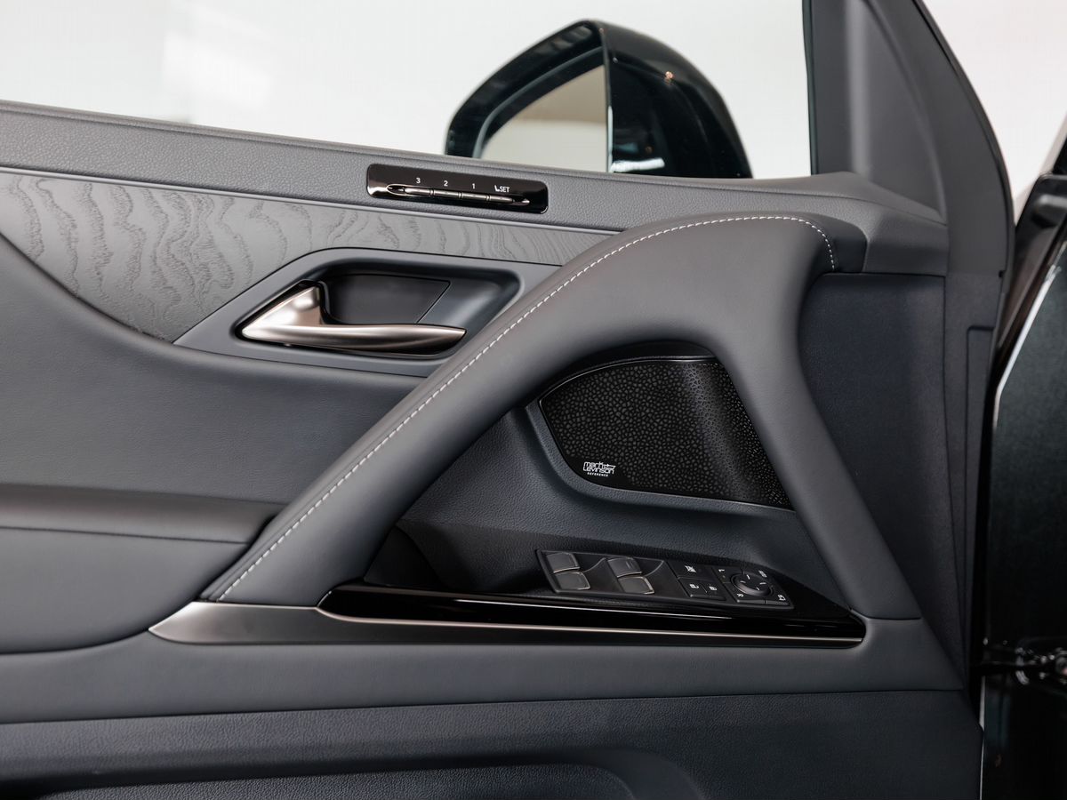 Lexus LX IV 700h 3.4hyb AT (457 л.с.) 4WD